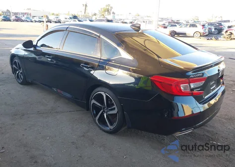 2021 Honda Accord Sport 2.0T z USA, uszkodzony, nr VIN 1HGCV2F37MA011171
